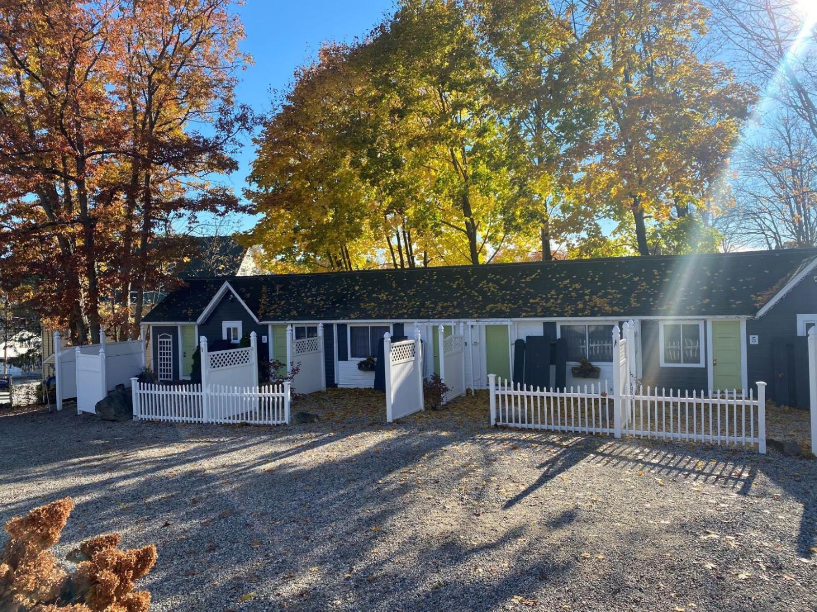 Cottage 10 - 1 Bedroom W/ Loft / 1 Bath Wolfeboro Esterno foto